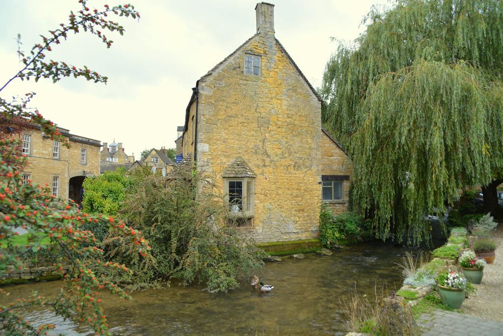 Coombe Cottage Sutton Green エクステリア 写真